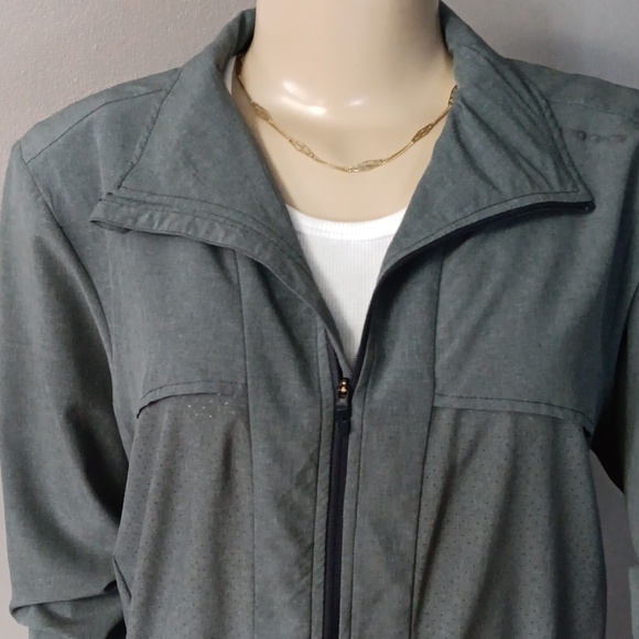 Womens Brooks Run Happy Jacket w/pockets/reflector - Picture 5 of 11